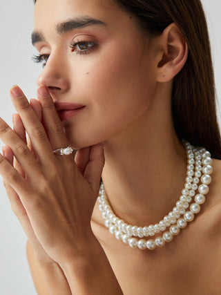 Treble Layers Pearl Necklace