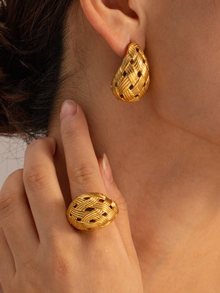 Crisscross Honeycomb Earrings