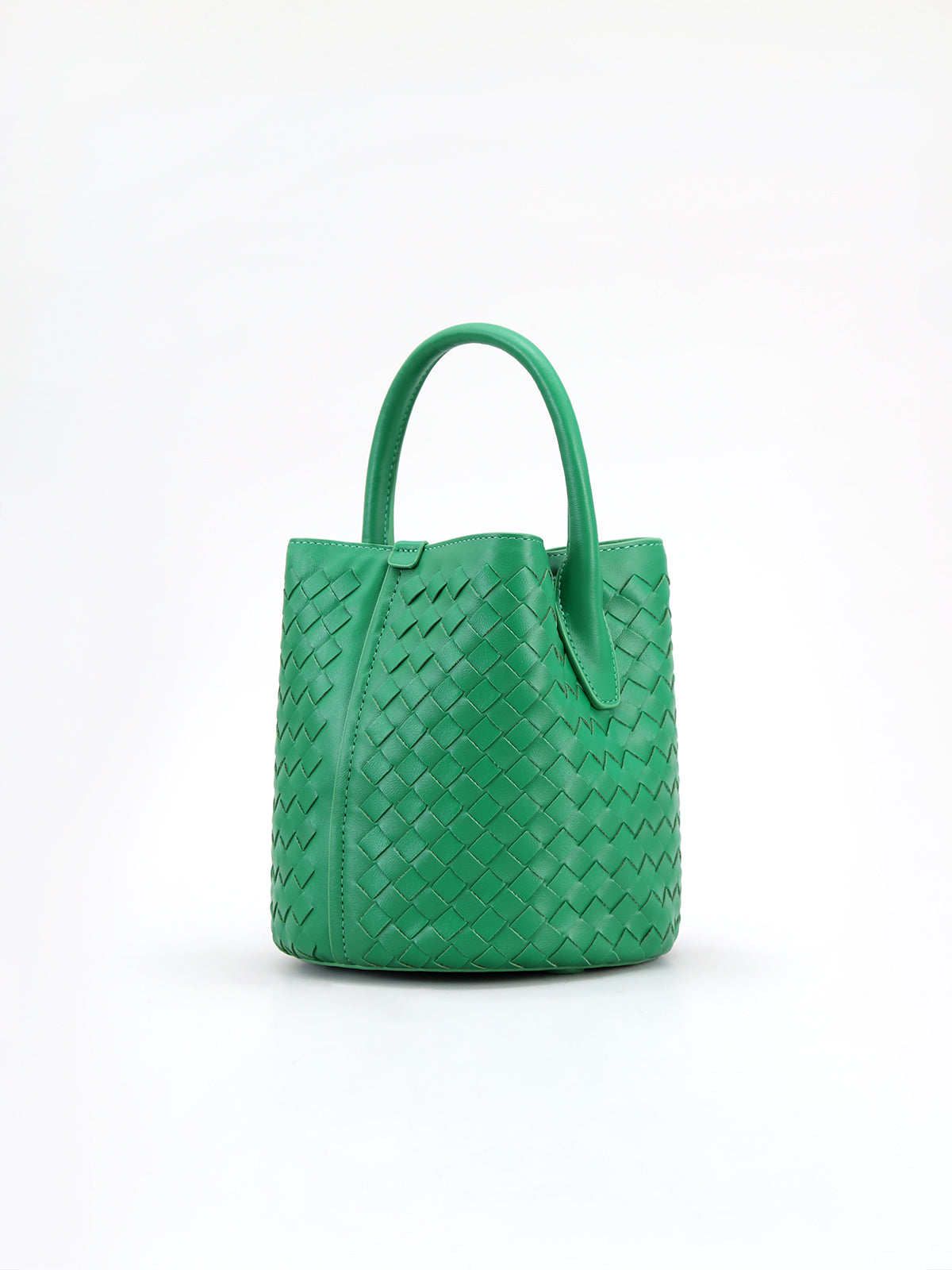 Woven Bucket Bag