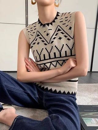 Contrast Knit Vest